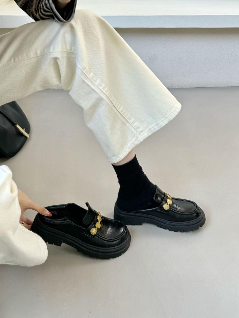 Spring new loafers women's small gold coins with retro British style small leather shoes women's versatile women's shoes