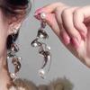 Twisted Geometric Pearl Earrings - Exaggerated Niche Design, High-End Fashion, Popular Internet Celebrity Style.