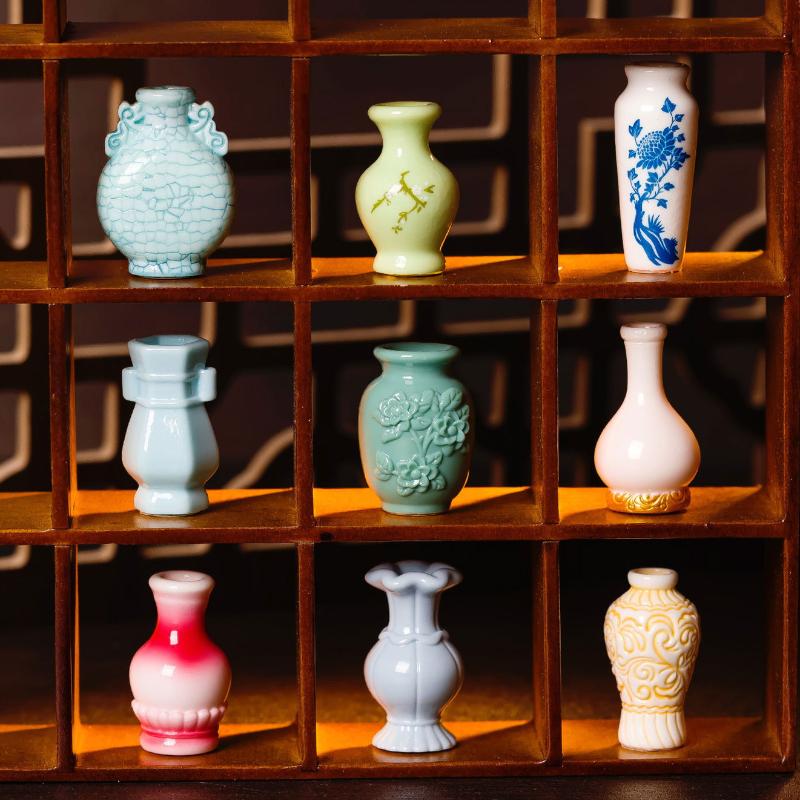 9Pcs Mini Antique Vase Resin Ornament Vintage Porcelain Style Vase Model Decor For Dollhouse Landscape Scene Desktop Diy Crafts