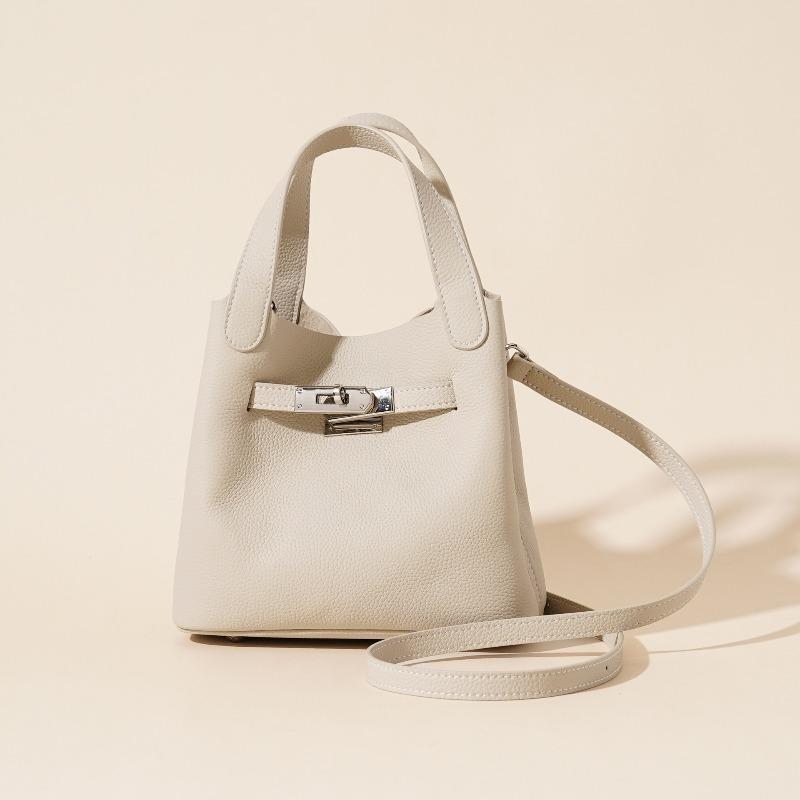 

New leather lychee pattern vegetable basket bag shoulder crossbody armpit bag bucket bag commuter fashion women s bag 22.5*14*19.5cm білий