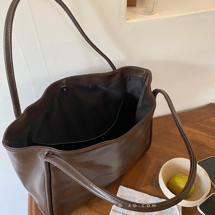 Women Tote Bag Fashi Underarm Pouch Large Capacity Soft Pu Leather Shoulder Bag Retro Crossbody Bag Casual Portable BucketBags
