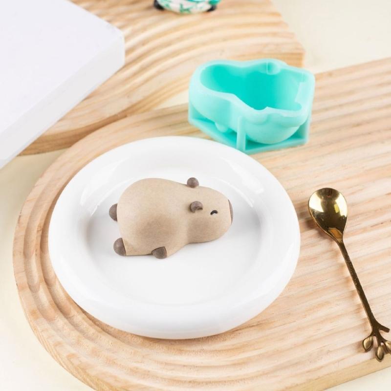 Portable Parties Dessert  Silicone Molds Elegant Capybara Puddings Silicone Molds for Cakes Blancmange and Chocolates