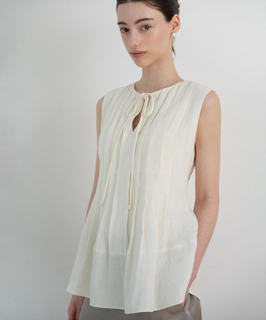 Biyul Linen Round Tuck Sleeveless Blouse
