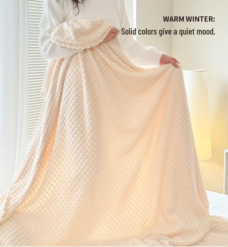 Four Seasons Flannel Jacquard Dotted Velvet Sofa Blanket