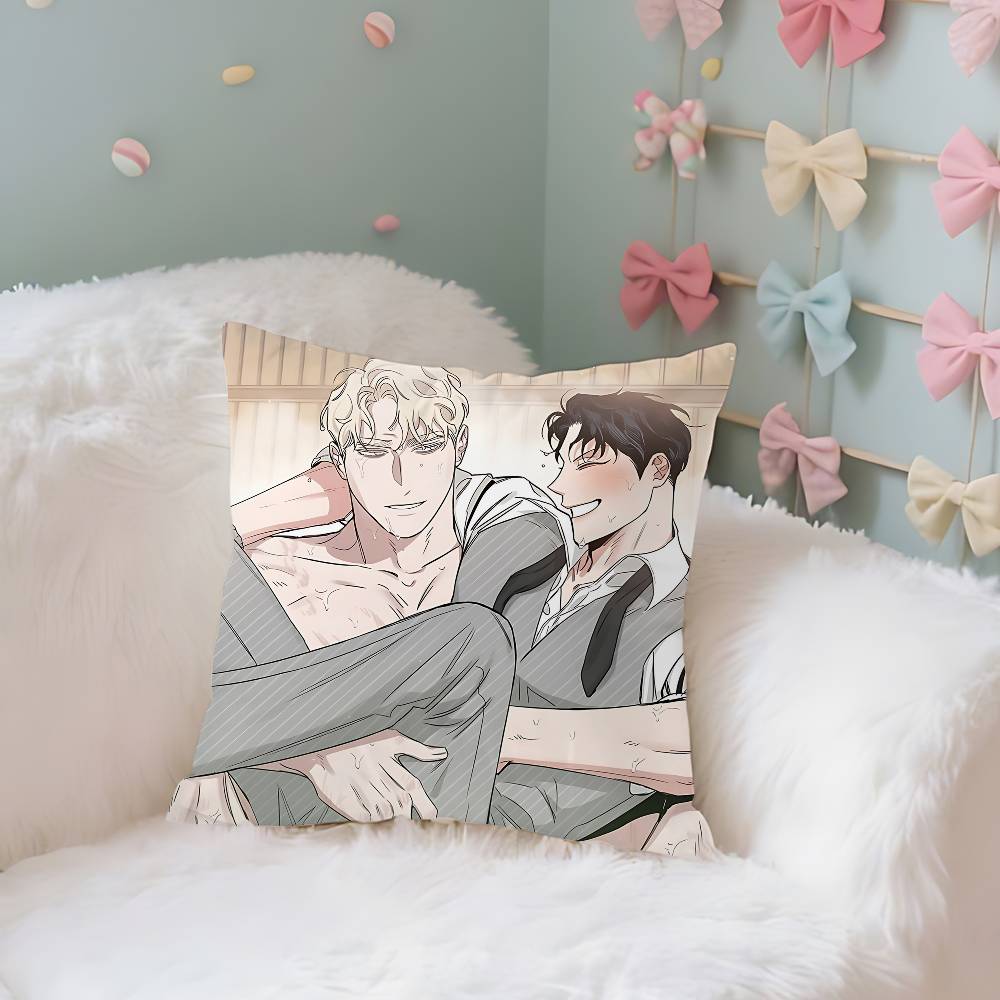 Manhwa R-roses And C-champagne Throw Pillow Covers Pattern Cushion Cover Suitable For Sofa Bedroom Car Pillow Cover