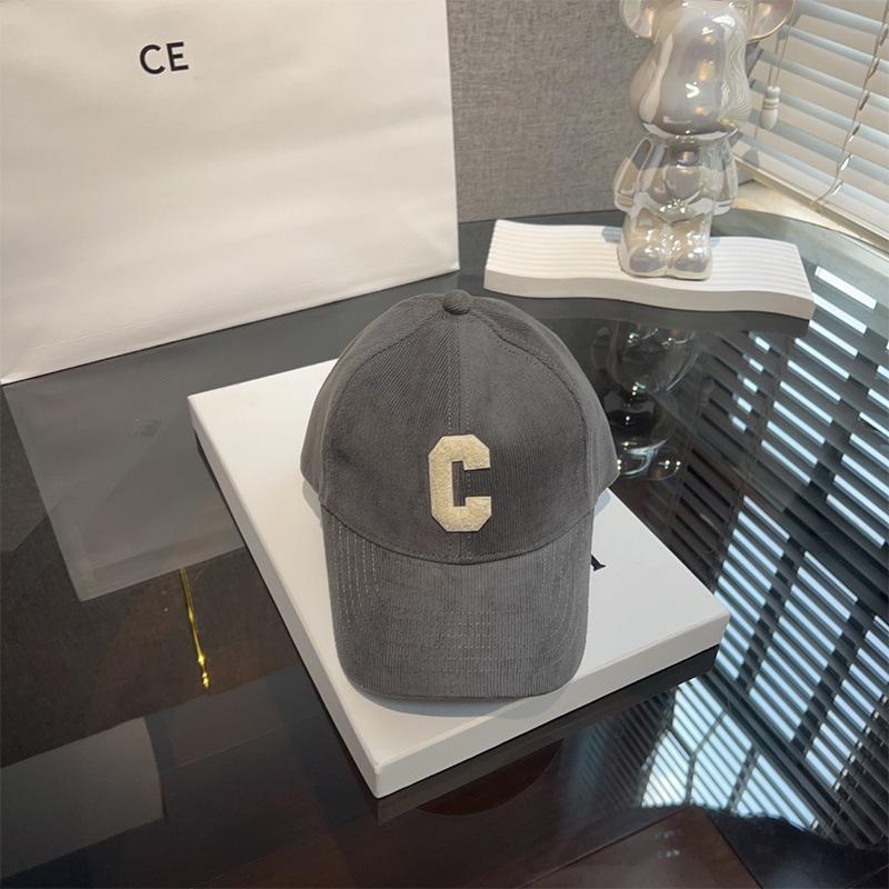 

Бейсболка из вельвета 2023 года с буквой C, дизайн унисекс, структурированная посадка, регулируемая, глубокая тулья, широкие поля One Size