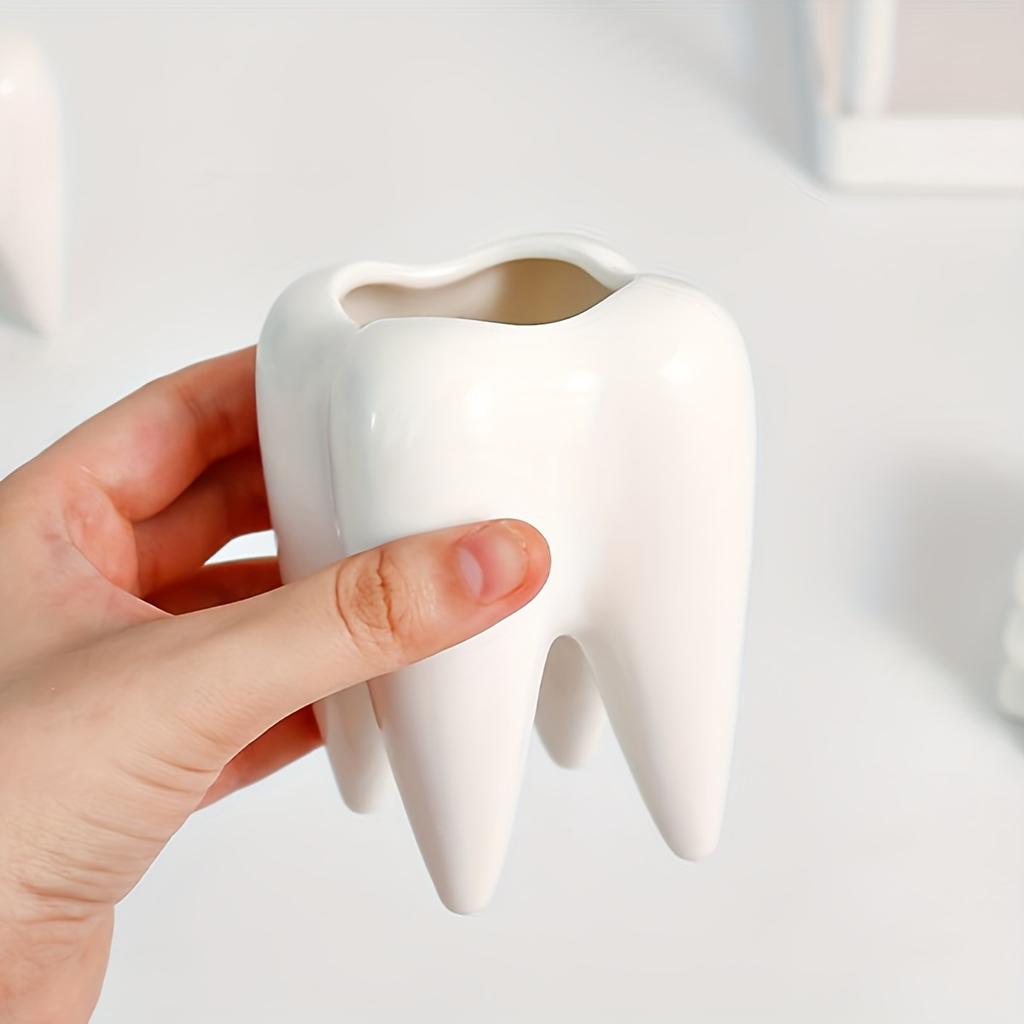 Ceramic White Toothbrush Holder Big Tooth Shape Pen Containers Desktop Sundries Storage Flower Pot Vase Cup Creative Decor Gifts
