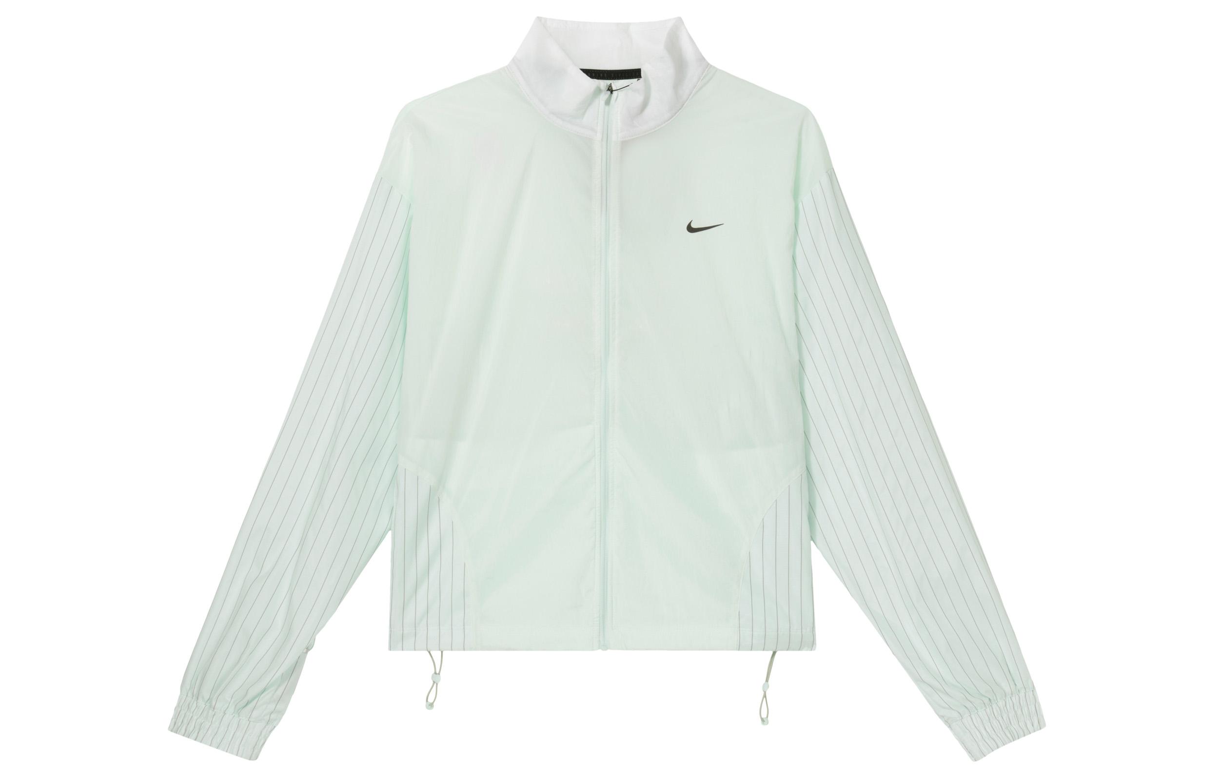 Nike Jackets & Coats Women s Slight Green FN2720-394 M