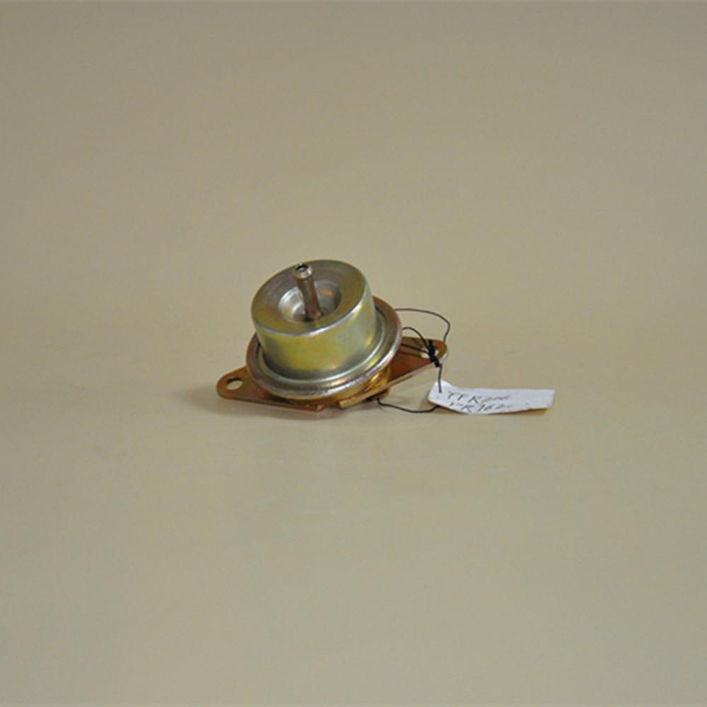 

Fuel Injection Pressure Regulator For F-150 Ford Mercury Mazda Lincoln