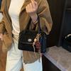 Women'S Mini Suede Shopper Shoulder Bag 2025 Winter Luxury Design Retro Handbags For Women Solid Color Shopping Tote Bags