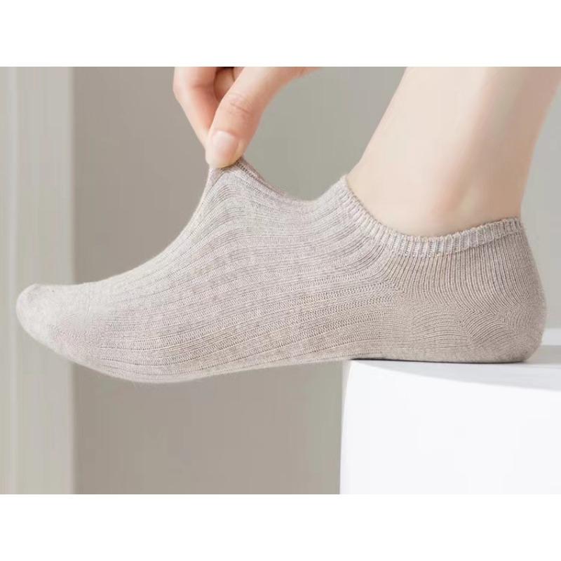 Female Spring and Summer Thin Cotton Shallow Mouth Invisible Non Slip Heel Socks