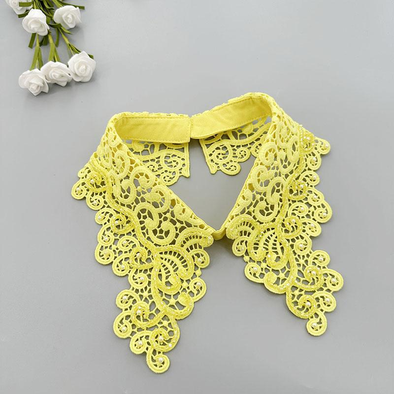 Fashion White Hollow Lace Fake Collar Blouse Decoration Lapel False Collar Beading Removable Detachable Collar Neckline Faux Col