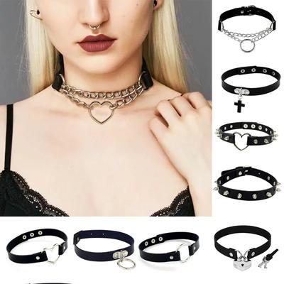 1PC Punk Rock Gothic PU Leather Necklace Heart Round Spike Rivet Collar Studded Choker Chain Necklace Handmade Body Jewelry