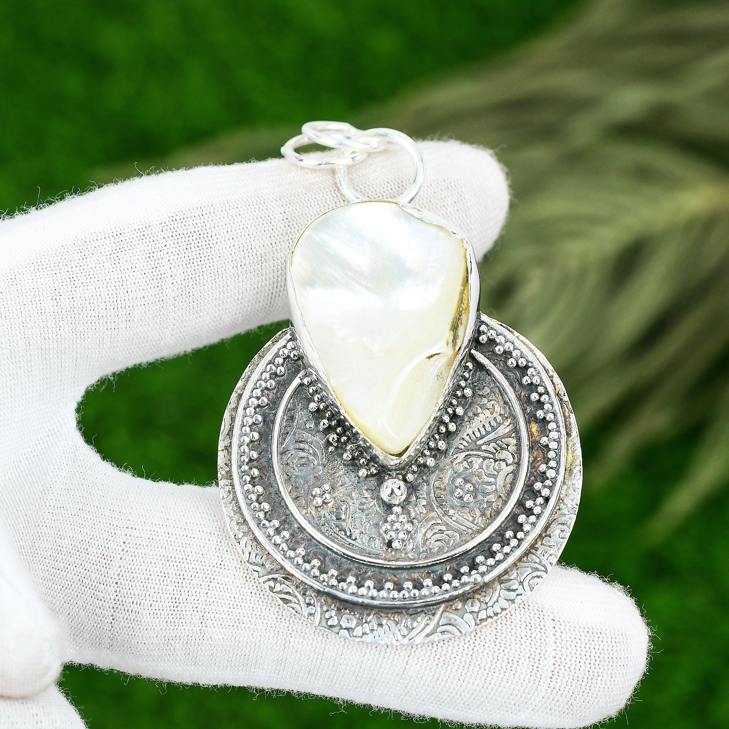 

Sisters Day Sale Natural Mother Of Pearl Wife Trendy New Pendant Sterling Silver