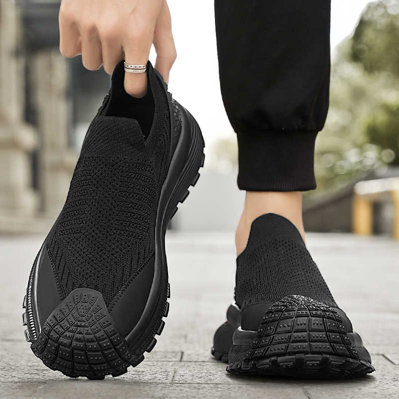Fashion Zimni Ecoleather Breathable Sneakers Husband Flats Luxury Shoes Man High Quality Black Tennis Sports Premium Models Cute