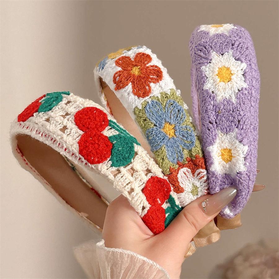 Sweet flower embroidered children's hairbands colorful knitted wool autumn and winter wide headband girls hair accessories