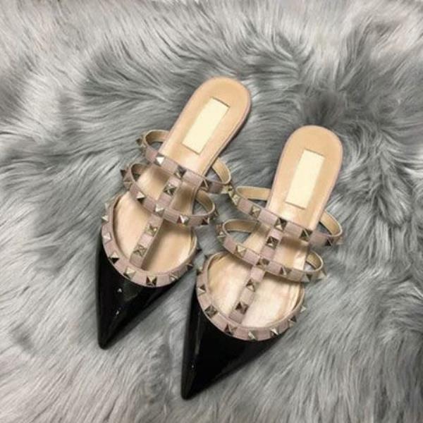 Fashion Cover Toe Shoes Rivet Slippers Flat Slides Mules For Women 2025 Pointed Patent Leather Pointed Toe Shoes Woman 2025 Female Mule