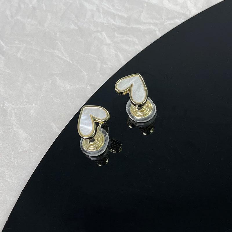 Pearl Mosquito Coil Disc Ear Clips: No-Pierce, Elegant French-Style Earrings for Women