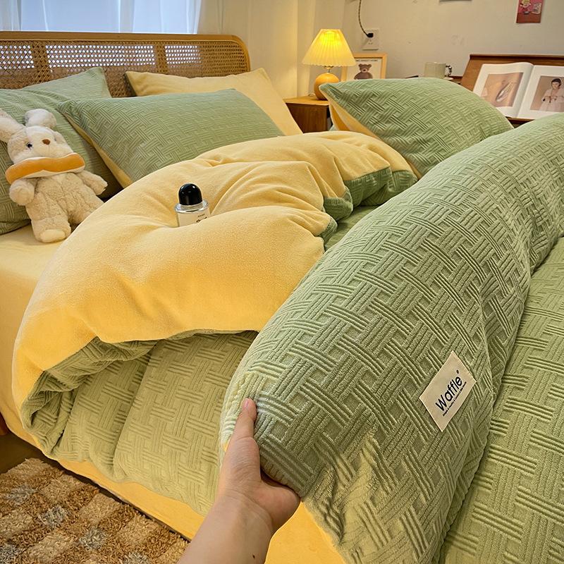 Double-Sided Thickened Milk Coral Fleece Bed Four-Piece Set Fleece Quilt Cover Coral Flannel Bed Sheet Bedding