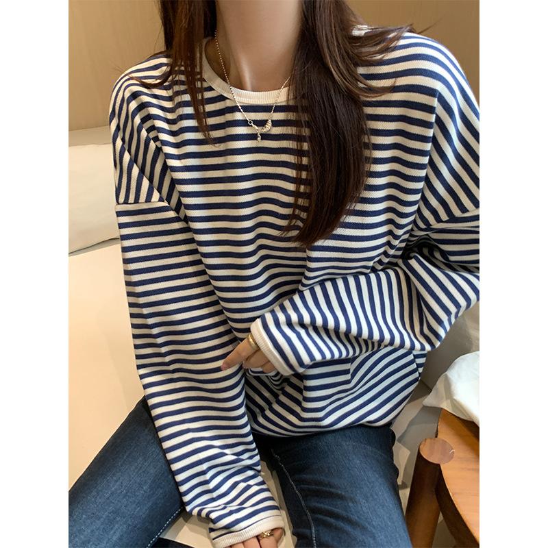Korean Chic Striped Contrasting Round Neck Long-sleeved Sweatshirt for Women In Autumn and Winter, Lazy Style, Loose Casual Inner Wear, Beautiful Top
