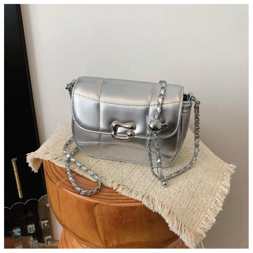 Xeie Thuk Crossbody Bag Women PU Chain Strap Flap Lock Daily