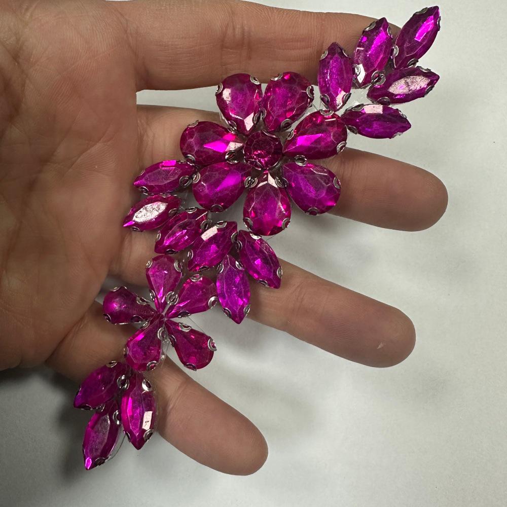

Multi-Color Rhinestone Flower Decals: DIY Adhesive Fabric Patches for Clothing, Shoes, and Bags