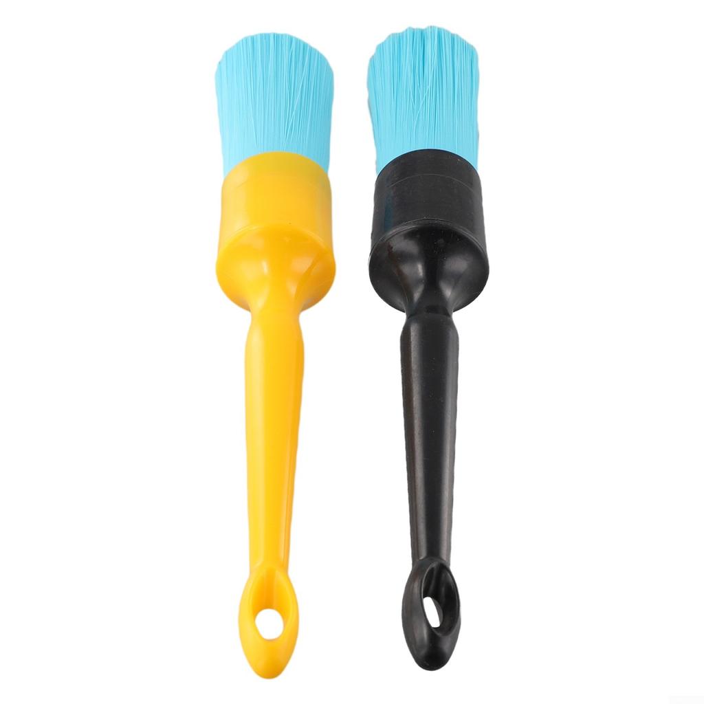 Effektive Auto-Detailbürste zum sicheren Reinigen und Reinigen von Kratzern. Ein unverzichtbares Werkzeug.