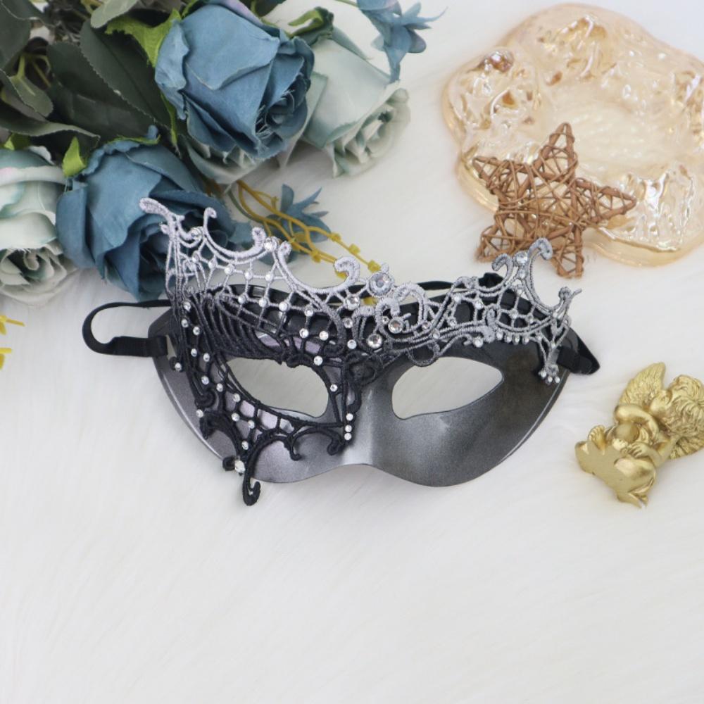 Women Rhinestone Half-Face Mask Metal Hollow Lace Party Mask Masquerade Ball Party Eye Cover Cosplay Prom Costume Props Masks