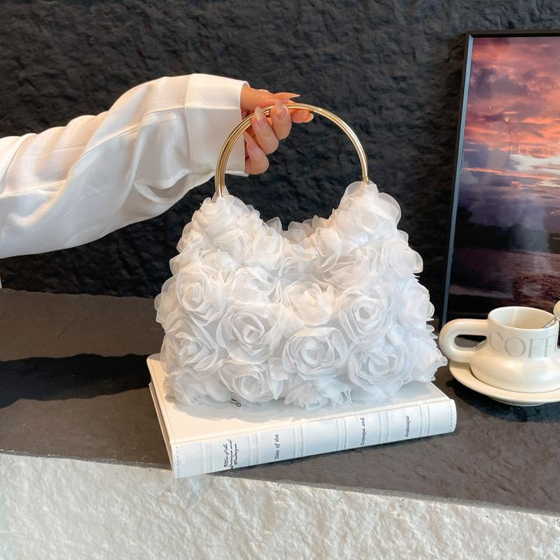 Rose And Pearl Evening Chain Bag Banquet Handbag Versatile Crossbody Bag For Cheongsams And Evening Gowns