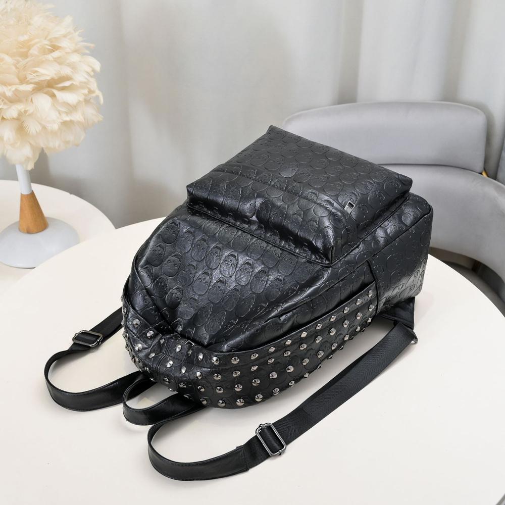 SHELKSBAG Unisex Retro Trend Skull Studded Embossed Backpack Gothic Punk Style High School College Pu Leather Travel Bags