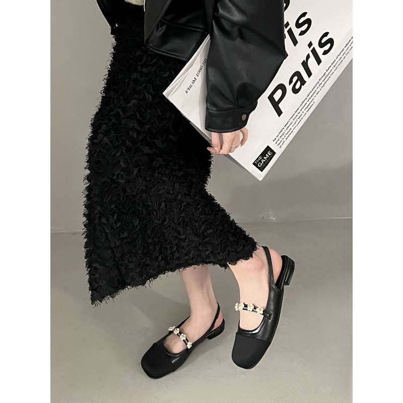 White Retro French Mary Jane Shoes 2025 New Summer Versatile Pearl Fairy Flat-bottomed Bag Head Sandals Foreign Style