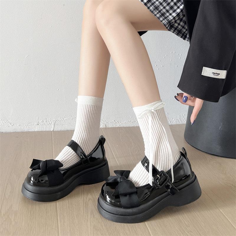 Black retro high-end British platform small leather shoes women's 2025 new summer skirt versatile Mary Jane shoes