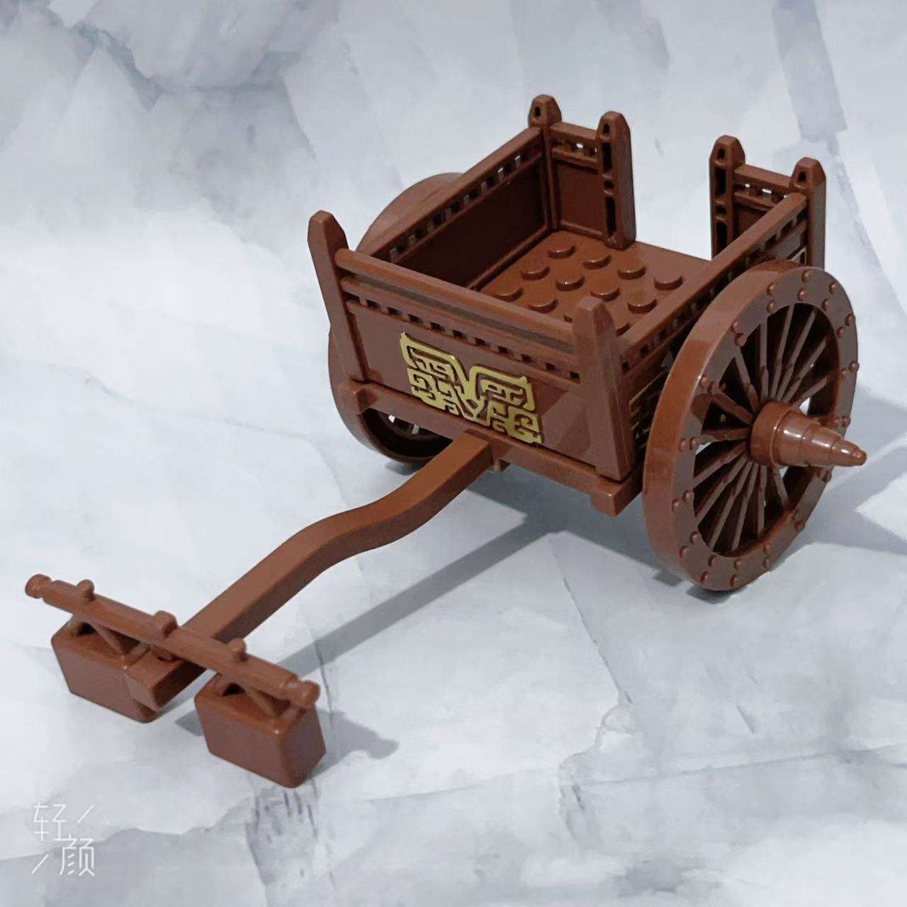 

Сборка небольших частиц строительный блок колесница совместима с игрушечной каретой мальчика-героя из сериала «Троецарствие»