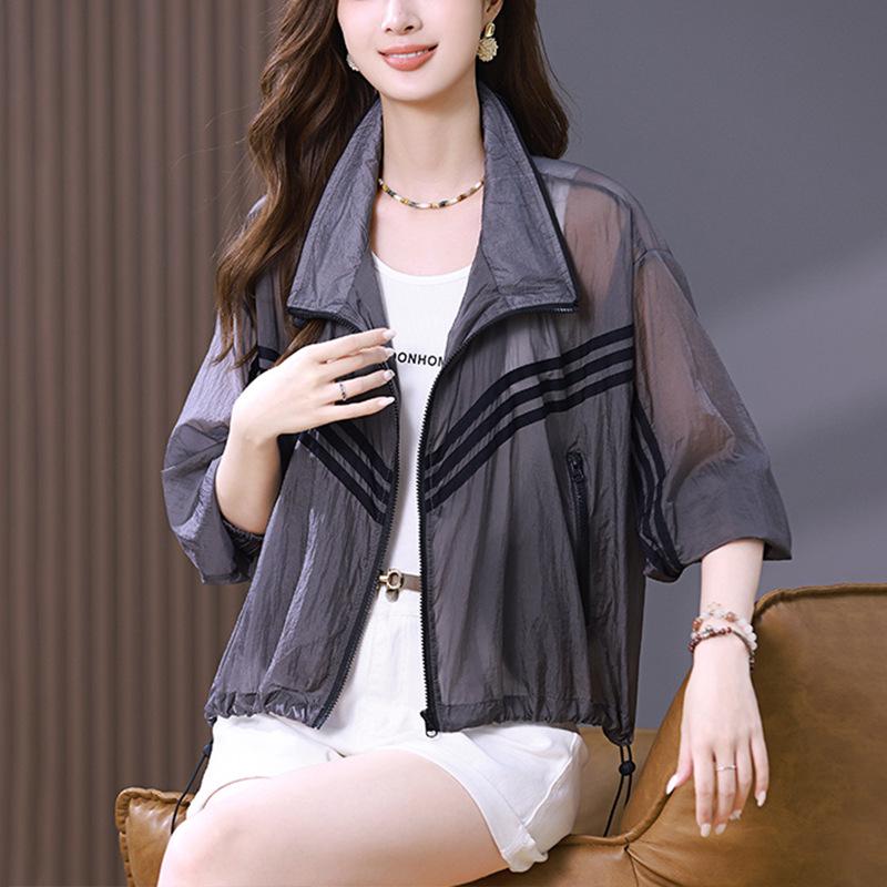 

Women s Petite Sun Protection Jacket - Short, Loose, Plus Size, Lightweight & Breathable for Summer 2024 L