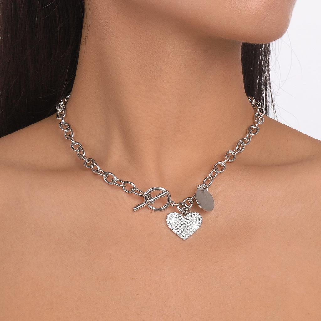 Women European Temperament Sweet Cool Choker Round Heart OT Buckle Chain Micro-set Minimalist Necklace For Women