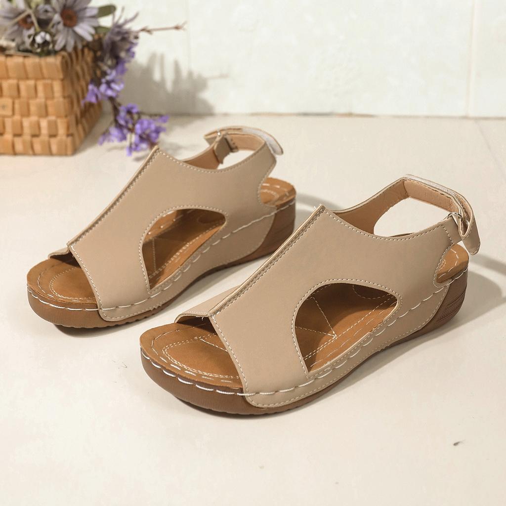 Women's Summer New Large-size Sandals Car Stitched Breathable Sandals