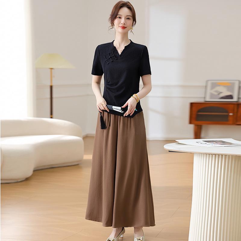 

2026 Fashionable Summer Set: Chinese Style Short-Sleeve T-Shirt & Wide-Leg Pants for Middle-Aged and Older Women XL (80-95 jin)