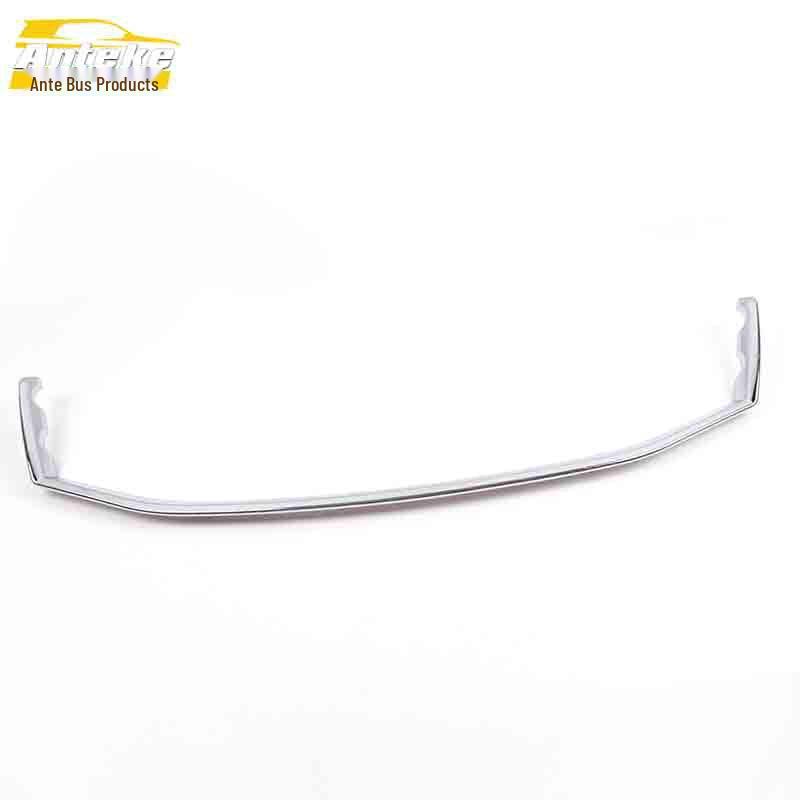 

Хромированная накладка центральной решетки радиатора и защитная накладка переднего бампера Zotye Z500