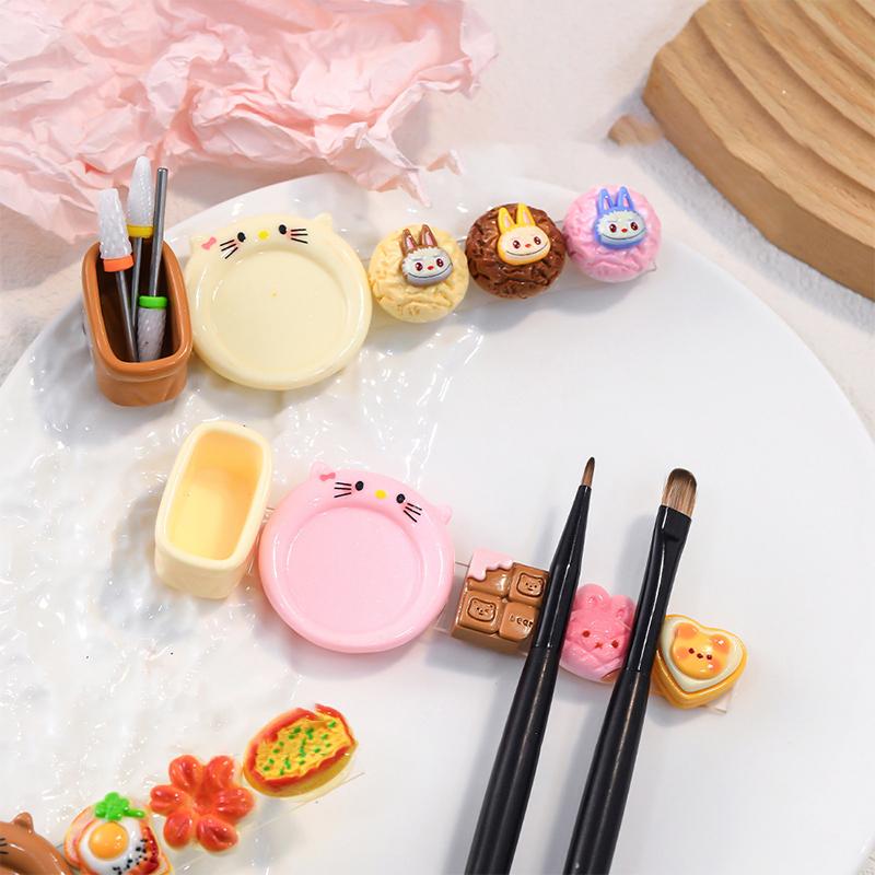 Sevimli Hayvan Plastik Nail Art Kalem Tutucu Uzun Şerit Ekmek Çok Bölmeli Kalem Saklama Rafı Masaüstü Renkli Boyama Kalemi Gösteri Rafı