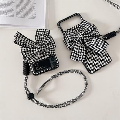 Luksusowy koreański futerał 3D Houndstooth Bow z przenośną bransoletką łańcuszkową do Samsung Galaxy Z Flip 3 4 5g Z Flip3 Zflip3 Flip4 Cover