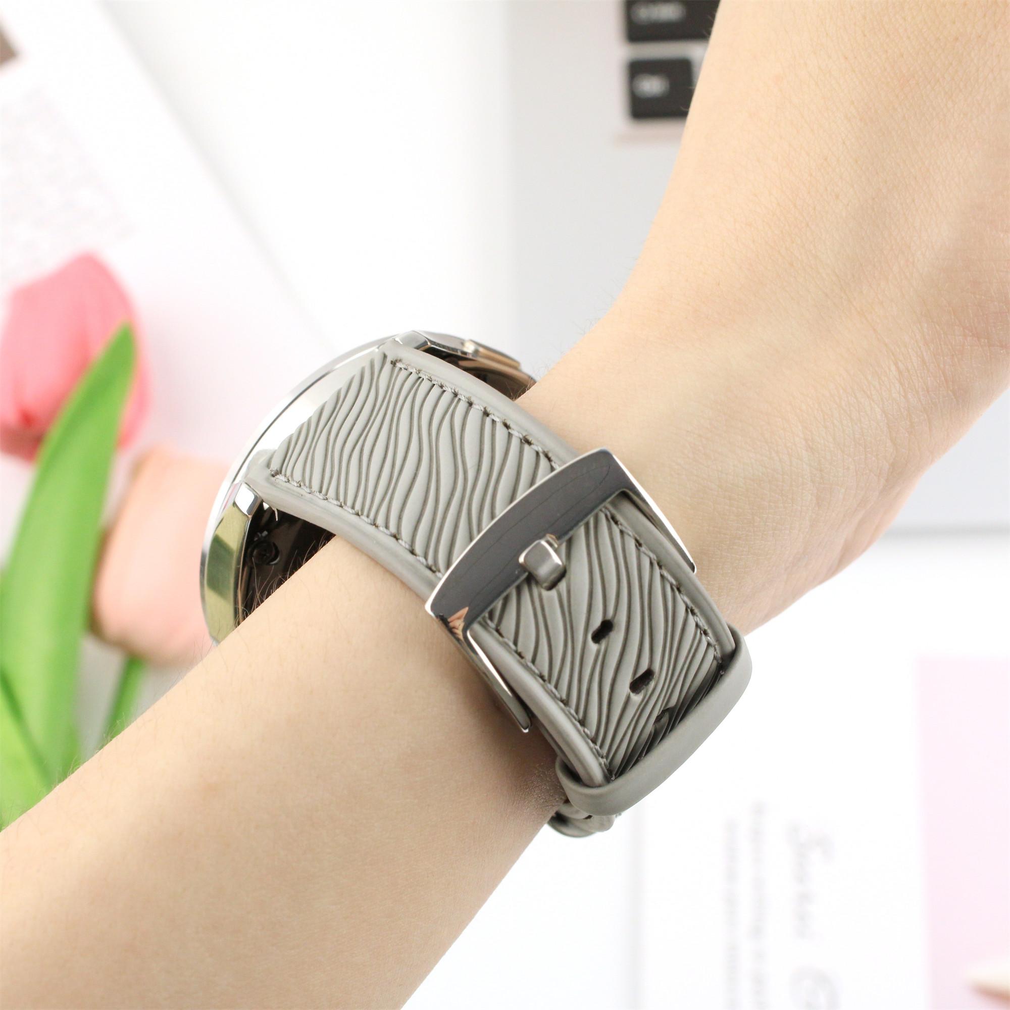 

For Samsung Galaxy Watch7 44mm/40mm Watch Band 20mm Quick Release Buckle Dragon Scale Texture Leather Strap Dark Brown