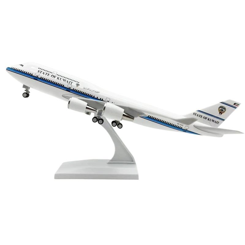 

Simulation 1/240 Scale B747 Airplanes Model 30CM 747 Kuwait Airlines Resin Airplanes Model Plane Parts Material Aviation Toy