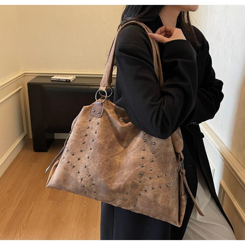 

Texture Niche Rivet Bag Women s Large Capacity Casual One-shoulder Handbag Travel Tote 44x14x31 коричневий