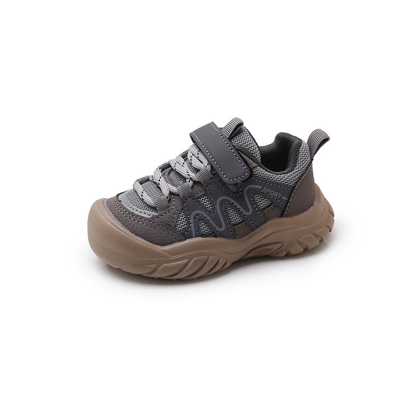 2025 autumn new students boys soft sole comfortable sports casual shoes Korean version of fashion versatile girls moral training shoes
