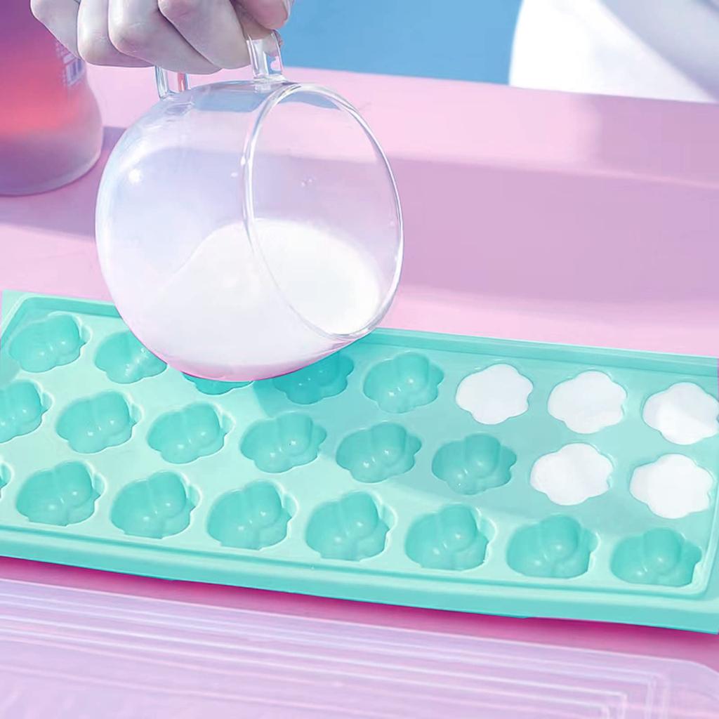 Silicone Ice Cube 24 Easy Ice with Cute Cat Paw Chocolate Shape [Charming Decoration] Tray, Cavities, Removal, Lid, Shape, Juice, Whiskey, (Green)