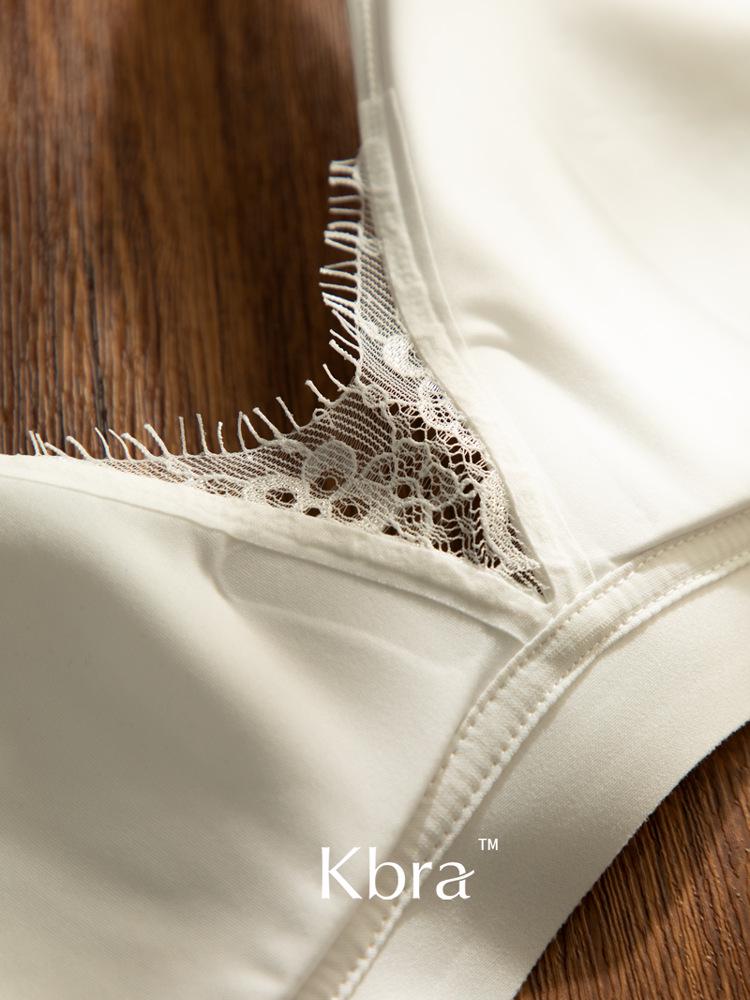 French Satin Lace Triangle Cup Push-Up Bra for Small Breasts - Women's Anti-Sagging Lingerie with Side Support.