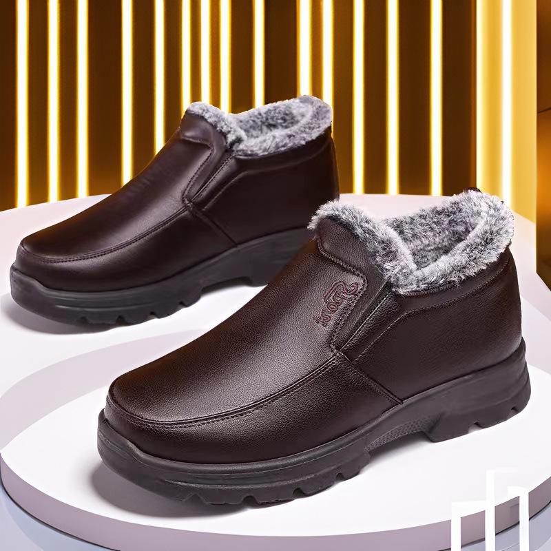Warm Velvet-Lined Cotton Shoes for Winter: Non-Slip, Lightweight, and Soft Sole - Perfect for Middle-Aged and Elderly Men