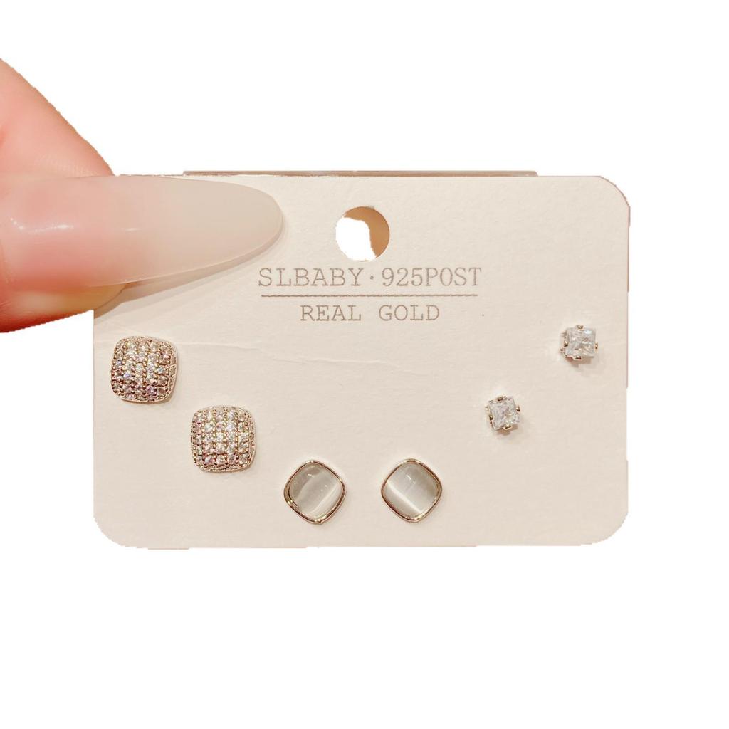 Allergic Returns New Year Earrings: Women's Elegant Gold-Plated, Eco-Friendly High-End Earrings.