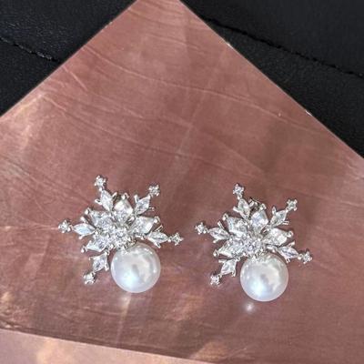 Luxury Snowflake Cubic Zirconia  Sterling Silver Stud Earrings for Women Wedding Fashion Imitation Pearl Bridal  Gift