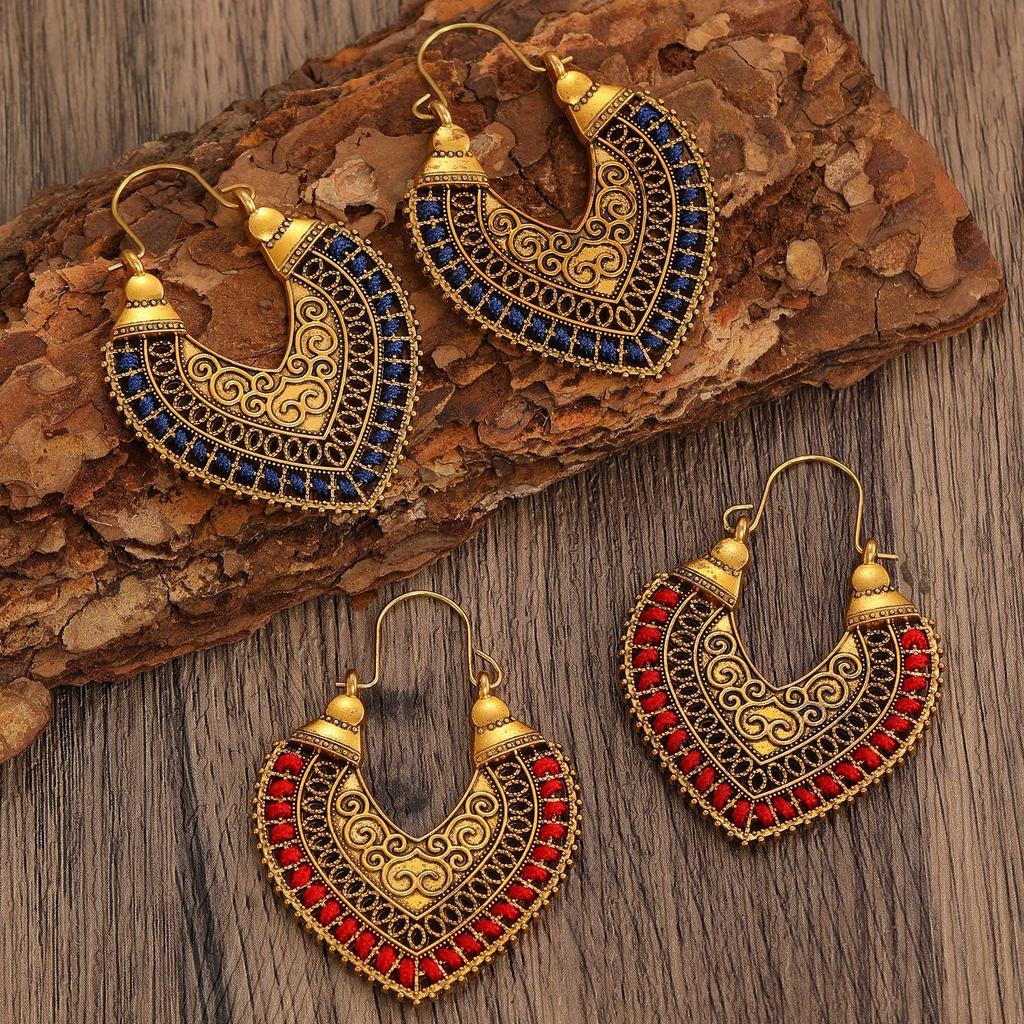 Ethnic Style Retro Bohemian Hollow Carved Earrings